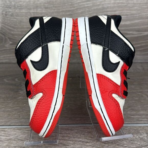 Nike Dunk Low ChicagoToddler Boy Sz 9 Red White Black Lace Sneakers DC9562-100 - Picture 9 of 10